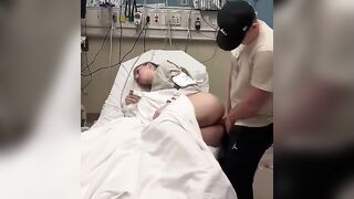 متناكة عيانة فى المستشفة جوزها مش راضى يرحمها سكس مصري  وشغال نيك فيها هيا ومريضة