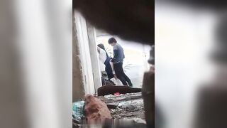 دنجوتن فى مدرسة لغات جاب حبيبته فى حوش المدرسة وعمال يبوس فىxnxx عربي xnxx مصري  طيظها قبل لاما ينيكها