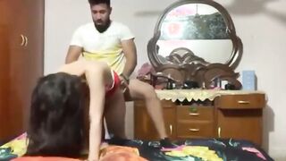 بيروح لحبيبته غبيتها لما جوزها يروح سكس عربي  الشغل ويشربها وتسكر البت مش دريانة بنفسها