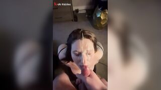 بينزل لبنه على وشها سكس عربي غرق وشها من لبنه بعد ما ناكها
