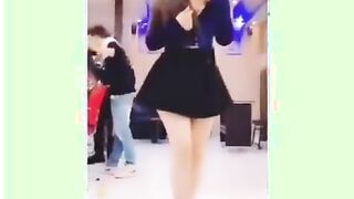 شروطة بتوثق لحظات ما قبل النيك كل يوم سكس جديد  تشقط واحد من الشراع ينيكها