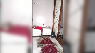 شرموطة عائشة لوحدة بزازها جنان بترقص كل يوم بلانجرى   سكس مصري جديد مختلف نفسها حد يقدر موهبة الشرموطة