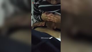 بنت عمتوا راحت زياره عندهم اغراها بزبر الكبير و فشخ كسها نيك سكس مصري جامد بجودة عالية