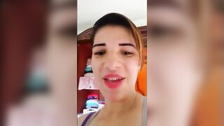 صباح الورد عليكوا انا مرفت من السيده بحب النيك فشخ و بعشق المتعه لو انت زي كلمني سكس مصري