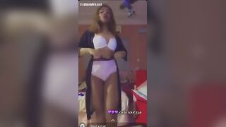 تسريب فيديو عايده الفجره قبل الشهره كانت بترقص عريانه عشان تلم ةدعم  سكس مصري