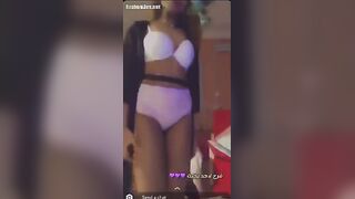 تسريب فيديو عايده الفجره قبل الشهره كانت بترقص عريانه عشان تلم ةدعم  سكس مصري