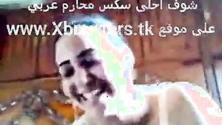 بيقول لمامتها بصي زبري يا ماما واقف ازاي و وجعني سكس مصري  قالتلوا تعال يا روح اريحك و خليتوا نكها