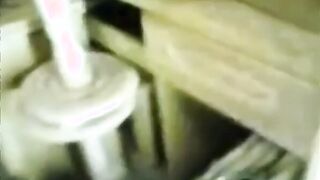 عم ممدوح خد بتاعت الخضار علي الشقه  سكس مصري و فشخ كسها نيك و جاب لبنوا علي طيزها الكبيره