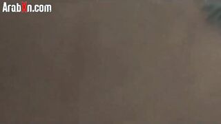 جوزها فشخ كسها و طيزها  وهي مش عايزها تتناك و سكس مصري  قفل كسها عشان ميعرفش يدخل زبره في كسها