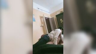 الجزء الخامس شاب مصري  ينيك يعزم صاحبتها علي البيت سكس مصري  يخلعها هدومها و ينيكها خلفي و امامي عنيف