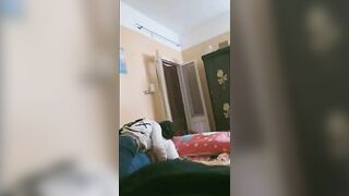 حنان فشخت كسها لصاحبها عايزه تتناك و بتقولوا افشخلي سكس مصري  كسي اوي عايزه لبنك علي طيزي و بزازي نيك مراهقه