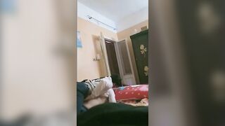 حنان فشخت كسها لصاحبها عايزه تتناك و بتقولوا افشخلي سكس مصري  كسي اوي عايزه لبنك علي طيزي و بزازي نيك مراهقه