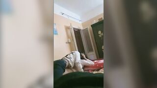 الجزء الثالث شرموطه جابت صاحبها البيت ينيكها نايمها علي بطنها سكس مصري  و لحس كسها و طيزها و فشخ كسها و طيزها نيك