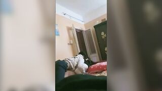 الجزء الثاني فناة مراهقه تقوم بدعوة صديقها علي المنزل اثناء غياب سكس مصري  و الدتها و يحدث بينهم علاقه جامحه من النيك العنيف
