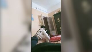 الجزء الثاني فناة مراهقه تقوم بدعوة صديقها علي المنزل اثناء غياب سكس مصري  و الدتها و يحدث بينهم علاقه جامحه من النيك العنيف