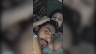 هربت من البيت و راحت ل صاحبها اللي كل يوم يفشخ كسها  و طيزها سكس مصري  من النيك بتلحس بزازها الهايجه