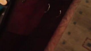 قبحه سعوديه هايجه مع عشيقها في شقتوا تلحس زبره و تلعب سكس مصري  في كسها و تبغ تتناك و تفشخ كسها و طيزها