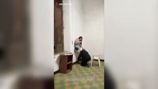 القسيس فشخ كس  سكس تويتر راهبت الكنيسه و فشخ كسها نيك و بيرسم الصليب علي طيزها قبل ما ينكها