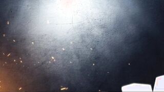 رجع البيت ملاقش مراته استفراد ببنتها الهايجه و فشخ كسها نيك علي الكنبه سكس  سكس جديد اجنبي