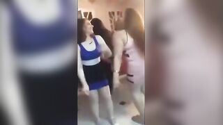 تسريب حفلة رقص شرقي بقمصان النوم  نسوان هايجه سكس عربي  سكس جامد مصري بجودة عالية شاهد الان