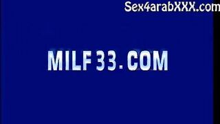 فاتن لبوة الشرقيه موقع سكس  مع جارها العنتيل فشخ كسها وطيزها نيك بزبر الكبير لبوه ممحون نيييك تستاهل تتفشخ