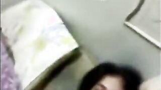 نسخه من سلمي حايك porn   عليها كس و طيز جامدين فشخ  طلعت ل ابن الجيران فشختلوا رجلها وقالتلوا هاتهم جوا