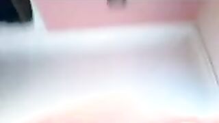اللبوه حاطه التلفون علي ودانه بتعمل مكالمه porn   سكس ساخن وفشخ كسها وطيزها بالخياره شرموطه نييك