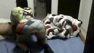المتناكه رجعه من السهر سكرانه نيييك اول ما دخلت نزلت  porn  مص ولحس في زبر جوزها فشخ كسها في اوضاع ساخنه