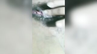 مموس قحبه مصريه بتكلم  porno عشيقها فيديو كول قالها دخلي ايديك كلها جوا كسك ده البت فشخت كسها واتعورت
