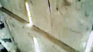 المتناكه مع عشيقها في الارض الزراعيه  porno  قفشها و نكها في كسها اللي مليان شعر ممحون نيييك كسها مولع