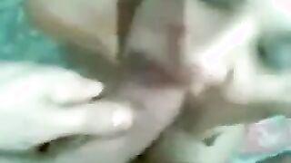 العنتيل مكتف ايديها xnxx  و رجليها و حاشر زبر الكبير جوا بوقها احااا بوقها اتفشخ من زبر مموس مصريه