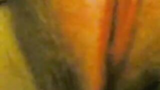 الديوث عامل حفله xnxx  علي مراته الصاروخ جايب تلاته من صاحبوا فاشخين مراته نيييك عنيف فشخ كسها هايج