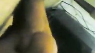 محمد العرباوس قافش الشرموطه نرجس بين رجلها و اللبوه نزله لحص  xxnx ومص في زبر و بضانوا مموس ممحون