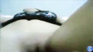 اختي جبتلي صحبتها المموس و هما الاتنين نزلوا مص في زبري و بضاني  xxnx مسكت الاتنين فشختهم نيك من الاخر
