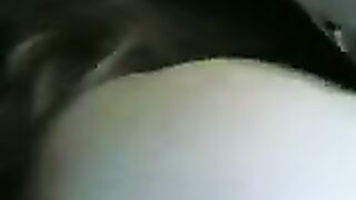 قحبه مصريه  صور سكس بتعشق النيك الفموي نايمه علي جنبها وحبيبها مدخل زبر كله في بوقها فضلت تمص لحد ماجبهم