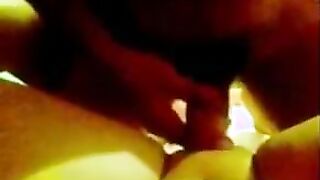 لبوه ممحونه نيك نزله مص في زبر صاحبها و سكس اجنبي  بيقولها ادخلوا في طيزك بتقولوا حااا كل ده تدخلوا في طيزي وهو معوج كمان