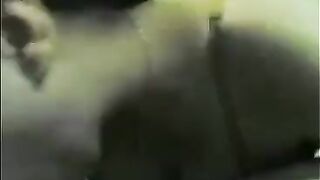 الهايجه ركب علي زبري فشخ كسها الحيحان نيك عنيف و بتقولي يلا احمد جيب معايا بص  سكس اجنبي علي زبرك انا غرقتك لبن قد ايه
