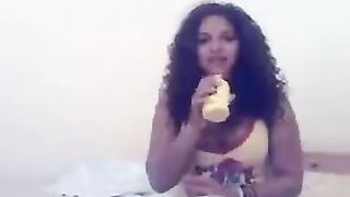 الشراميط عاملين برنامج النيك النيك وصاحبتها بتقولها ايه شعور الكس لم الزبر بيدخل فيها  سكس اجنبي و هل الكس بينزل ايه