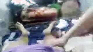 اللبوه مكسوفه انوا حبيبها بيصورها وهي عريانه و ركب علي زبر وفشخ كسها الحيحان سكس مصري جديد  نيك عنيف القحبه غرقت زبر لبن