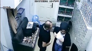 مفيش بنت في سكس مصر  الشركه صاحب المصنع معلمش عليها كلهم شراميط بيفضلوا يمصوا و يلحسوا في زبر لحد ما يجبهم حصري شراميط العرب