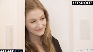 المموس كانت واقفه بتعمل الاكل عجبها شكل الجزره الكبيره  مسكتها فشخت شرمها سكس  بيها كسها نيك اخحتها دخلت عليها نكتها هي كمان بالجزره