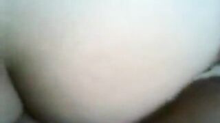 الحيحانه ام كس سكس امهات  هايجه نزله تشقط راجل وهي لابسه قميص نوم خدوا علي الشقه فشخ كسها الهايج نيك عنيف قحبه ممحونه