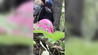 المموس طلعت سافري في حديقه مع عشيقها الزبير هاجوا علي  سكس امهات بعض ونزلة مص في زبر الكبير وبضانوا فشخ كسها نيك عنيف