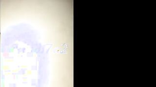 الشرموطه بتشرب حشيش علي تعمل دماغ فوق و هي مدخل زبر عشيقها في  نيج كسها و طيزها عشان تكيف تحت مش رحمه نفسها اللبوه