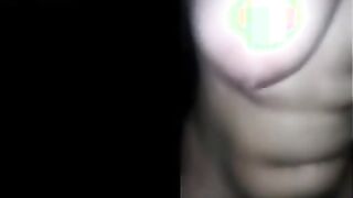 فدوه قعده علي زبري بتكيف فيلم سكس  كسها الحيحان نيك وبتقولي اوووف علي زبرك الجامد بيمتعني اوي و بيكيف كسي نيك قحبه هايجه