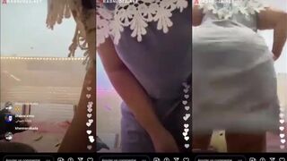 لبوة المغرب المربربه فاتحه لايف وهي عماله تهزا طيازها الكبيره  سكس مصري و تبين شفايف كسها المنفوخ للمتابعين قبحه هايجه