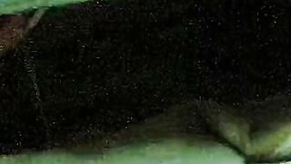 شقطنا الشرموطه من الشارع و اتفقنا  فيلم سكس  معاها اننا هنكها احنا التلاته كل واحد خمسين جنيه و افقت و طلعت معانا