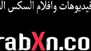 الشرموطه ام كس مشعر xnxx xxnxx مصري  لابسه طقم اسود شفاف جاحد خلعتوا و نزله دعك و بعبصها في كسها لحد ما نزلت لبنها وغرقت السرير