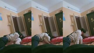الجزء الرابع مروه عماله سكس تويتر  تصوت عشان ابراهيم الهايج عايز يدخل زبر في كسها و هي لسه بنت بنوت المموس بتعيط