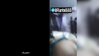 عنتيل حلوان ماسك المموس الهايجه علي  سكس ايه حرف السرير في الوضع الفرنساوي وفاشخ كسها نيك عنيف اوي لحد ما جبهم